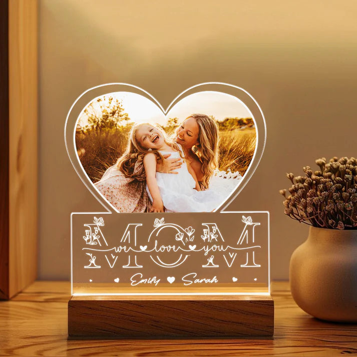 Mom Night Light with Personalized Name and Photo – Thoughtful Gift for Mother's Day, Birthday, or Holiday Celebration