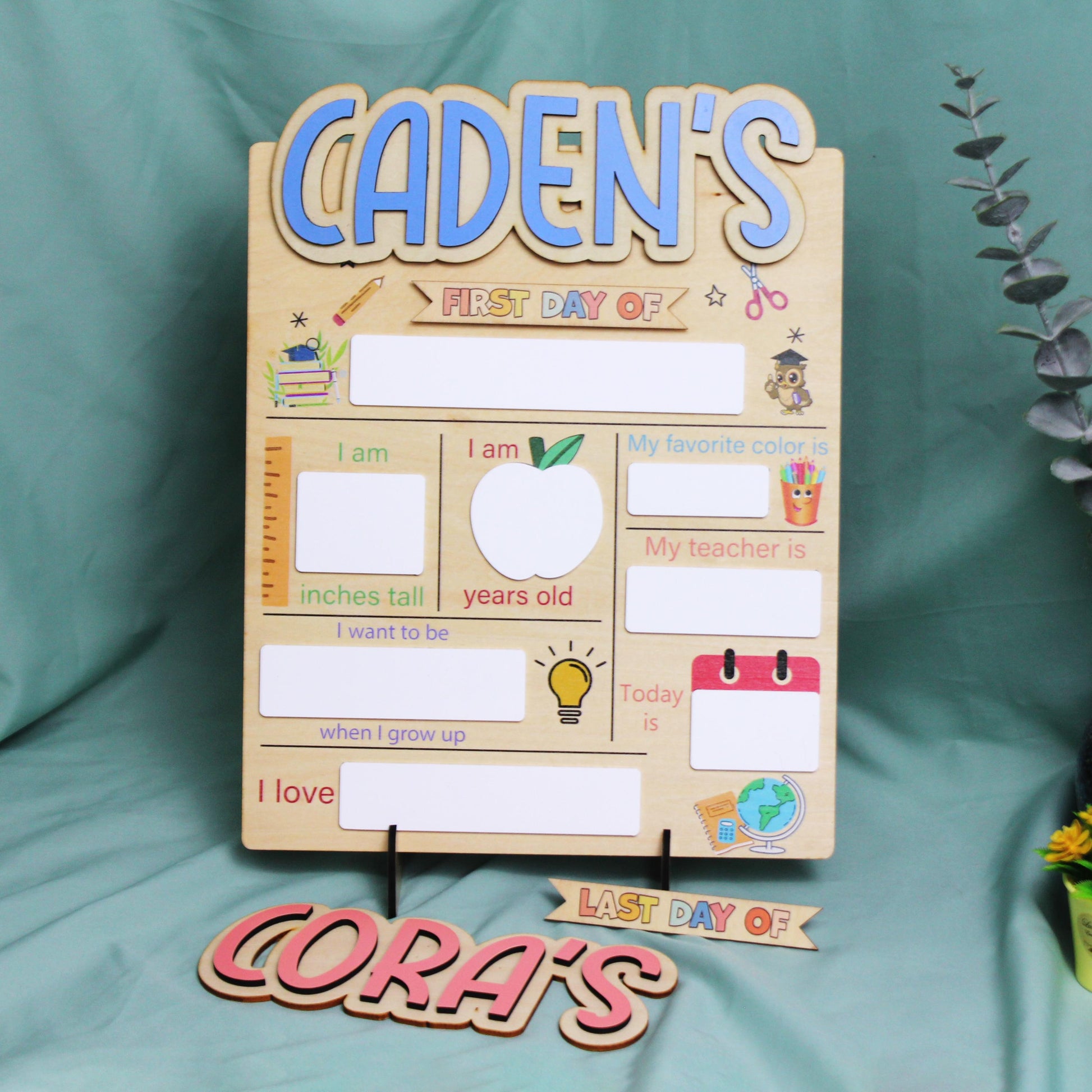 Customizable First and Last Day of School Sign Board, Dry Erase Name Board - product image 10