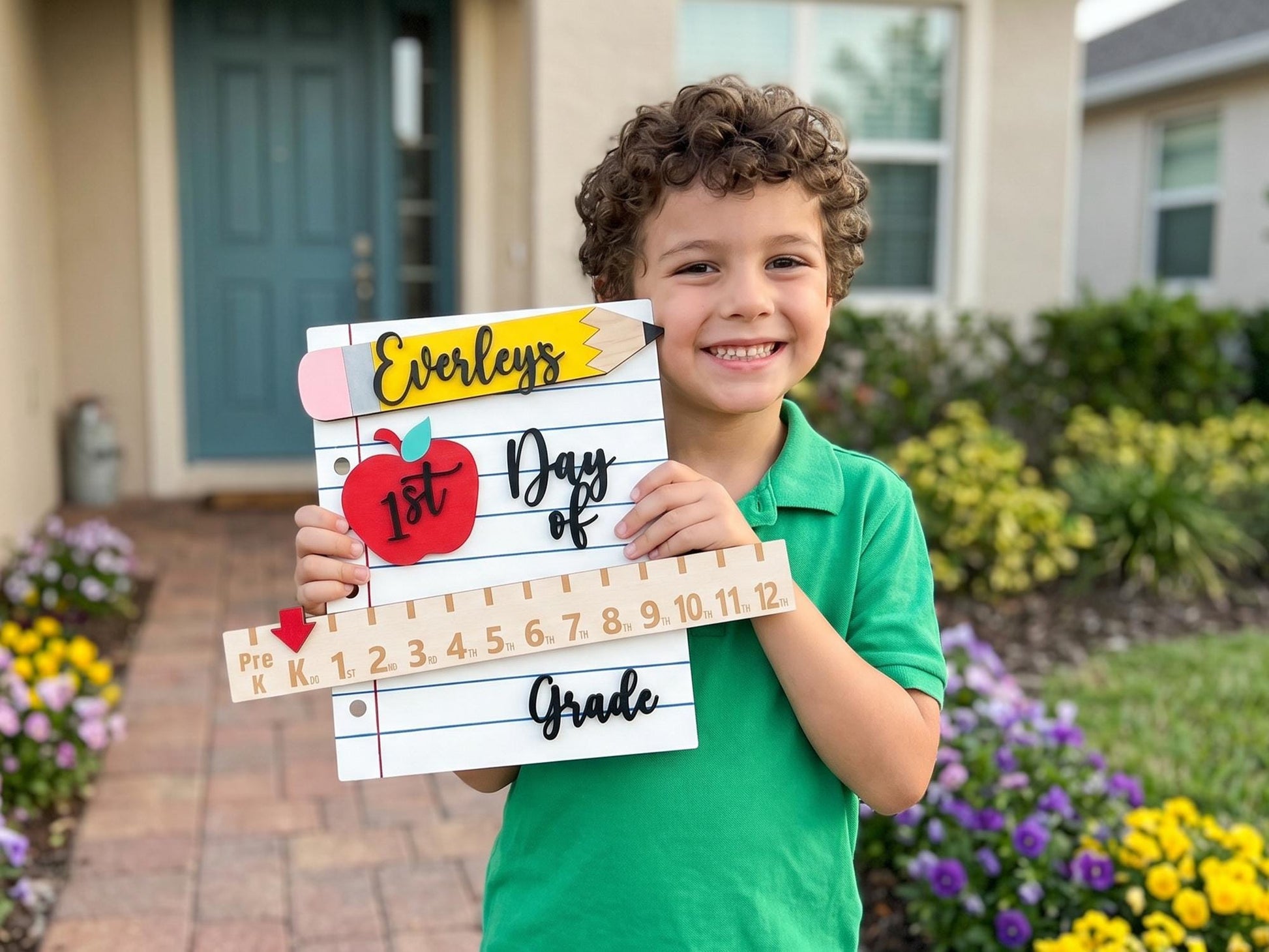 Personalized Back to School Board, Custom First Day of School Sign, Reusable Dry-Erase Board, Preschool Photo Prop, Kindergarten Keepsake - product image 3